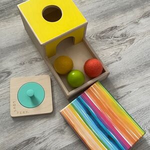 Lovevery 7-8 Months Inspector Kit bundle